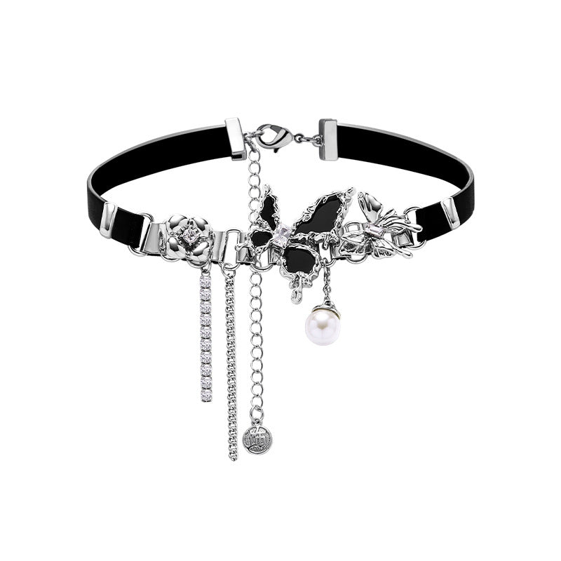 Chic Noir Butterfly Choker with Pearl Accent